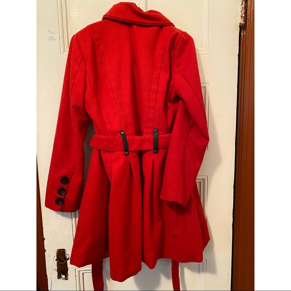 Peacoat - Picture 2 of 3